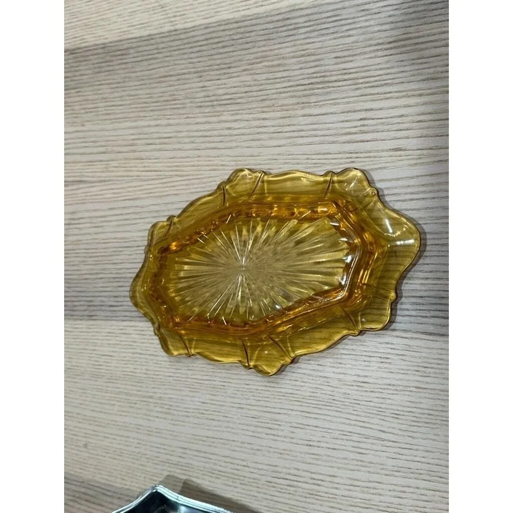 Anchor Hocking Oval Amber Covered Butter Dish With Scalloped Edges MCM